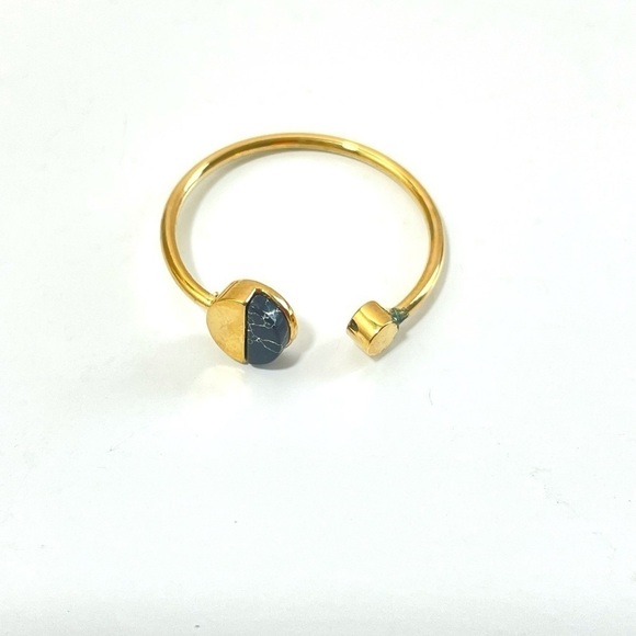 Shiraleah Astra Gold Tone Size 8 Adjustable Ring - Picture 1 of 10